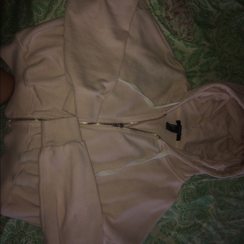 Light pink crop top